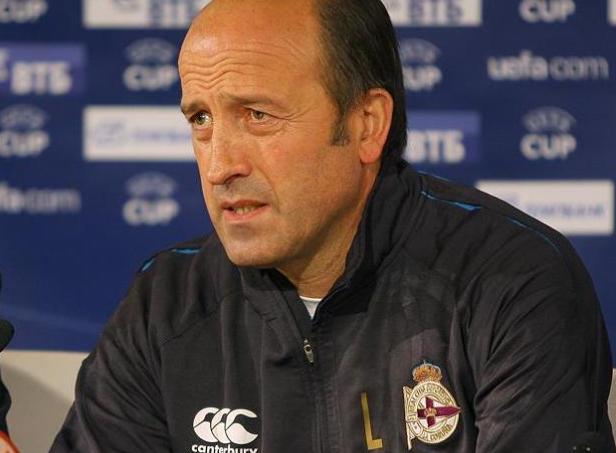 j联赛进球,东京绿茵首发