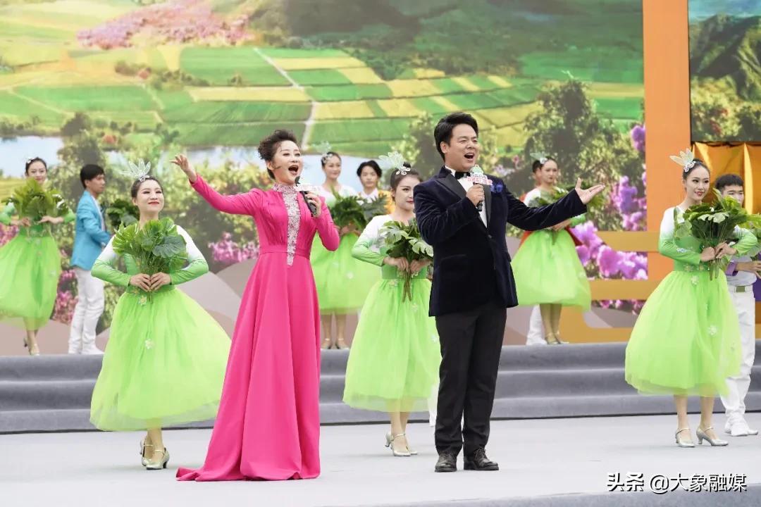 “庆丰收·感*党**恩”,今晚19:30《梨园春》与您共庆丰收