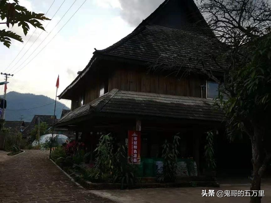 鬼哥的五万里D108骑记：给回族商人点赞（曼腊乡-整董镇）