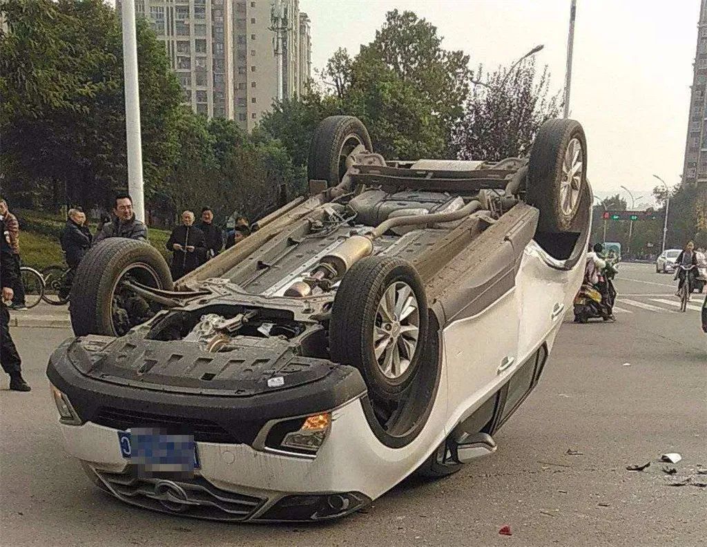 汽车保险第二年怎么买都买什么,汽车保险第二年有什么方式买