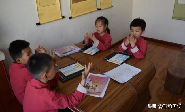 给孩子讲三字经弟子规,三字经弟子规对孩子有影响吗