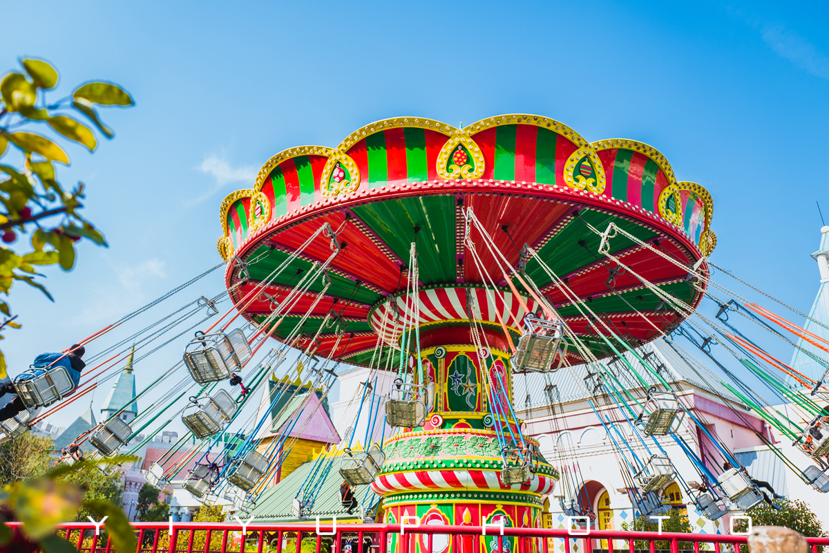 天津欢乐谷有什么好玩的项目,天津欢乐谷峡湾飞龙第一视角