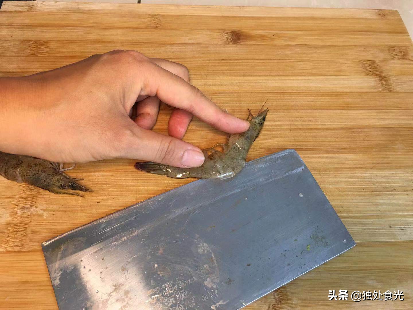 教您油焖虾正宗做法香辣过瘾,焖虾最好吃的做法