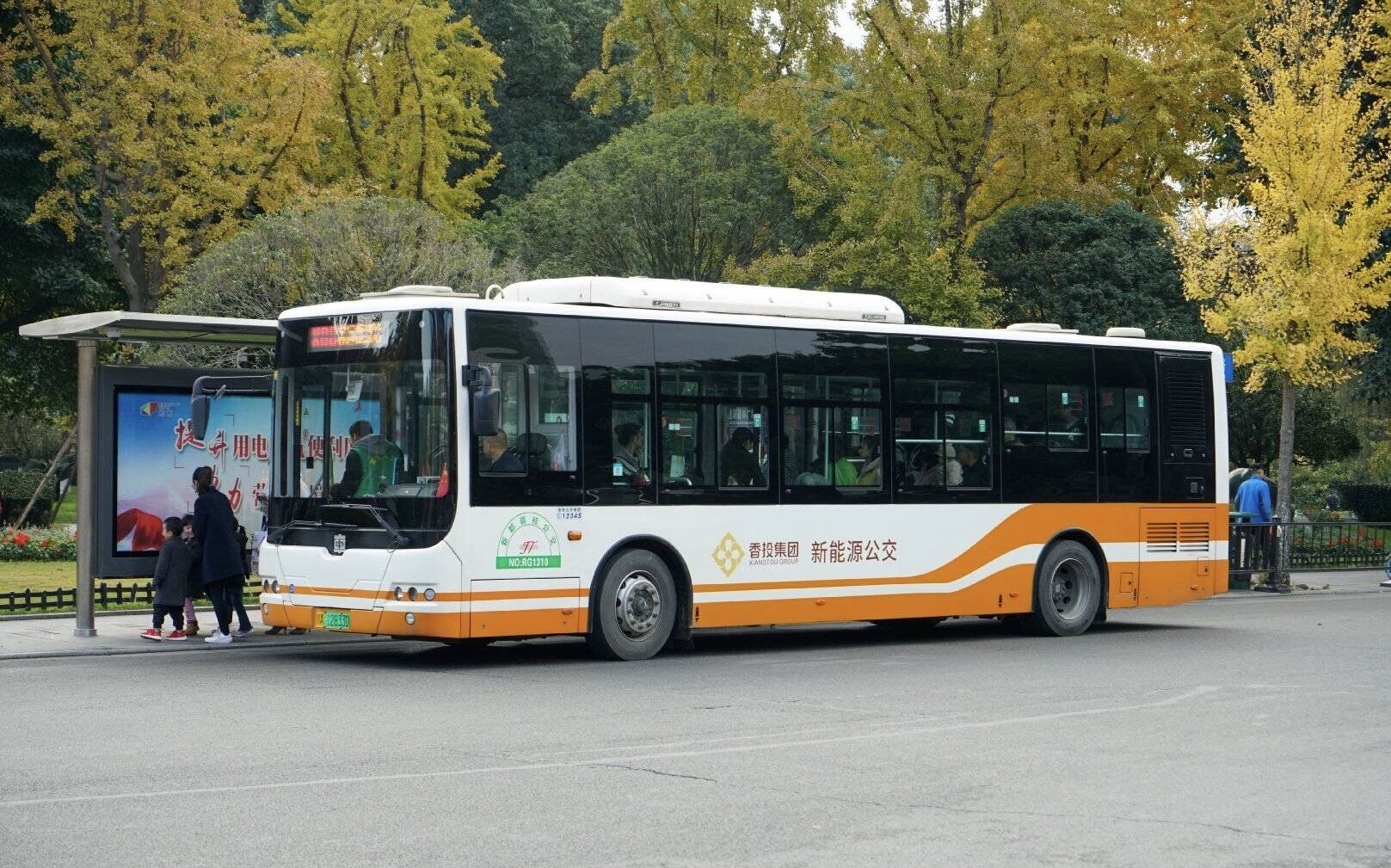 新都蓉桂公交新车,新都区购买蜀都新能源车