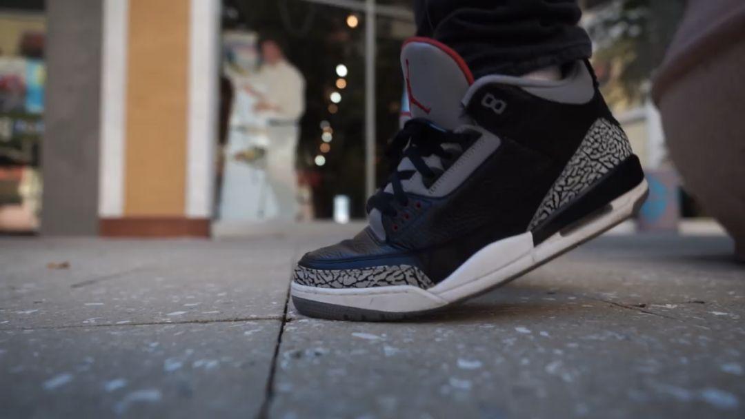 藤原浩都偏爱！AirJordan3“黑水泥”，爆穿5年后是什么样？