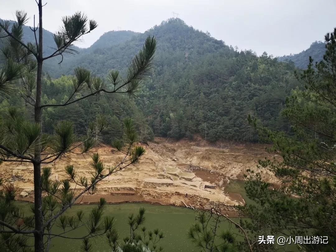 温州文成“下背村”,一个沉入水底多年的小村庄,已渐渐被人遗忘