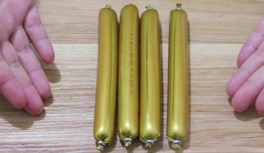 火腿肠包装袋怎么快速撕开,如何快速将火腿肠的包装去除