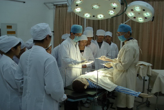 临床医学就业情况如何,临床医学专业就业前景好吗