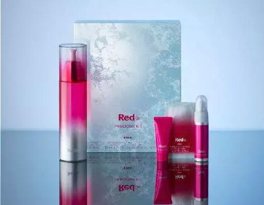 嘴巴痒可以涂红霉素么,嘴痒变肿擦皮炎平有用吗