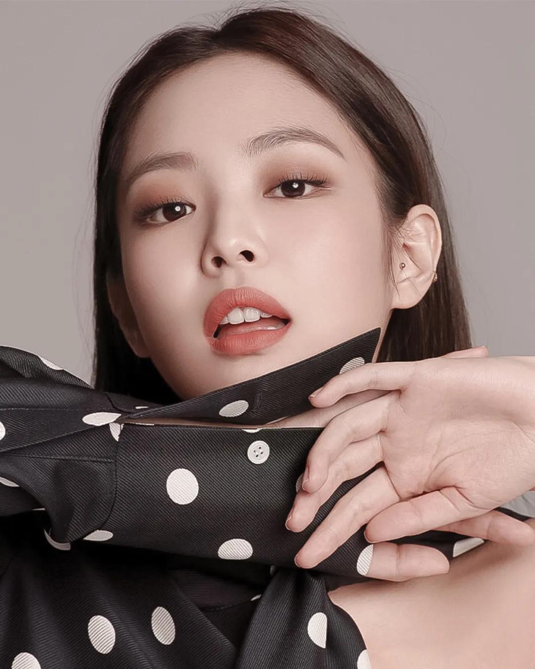 凸嘴怎么自己改善视频,纠正凸嘴后的对比照片