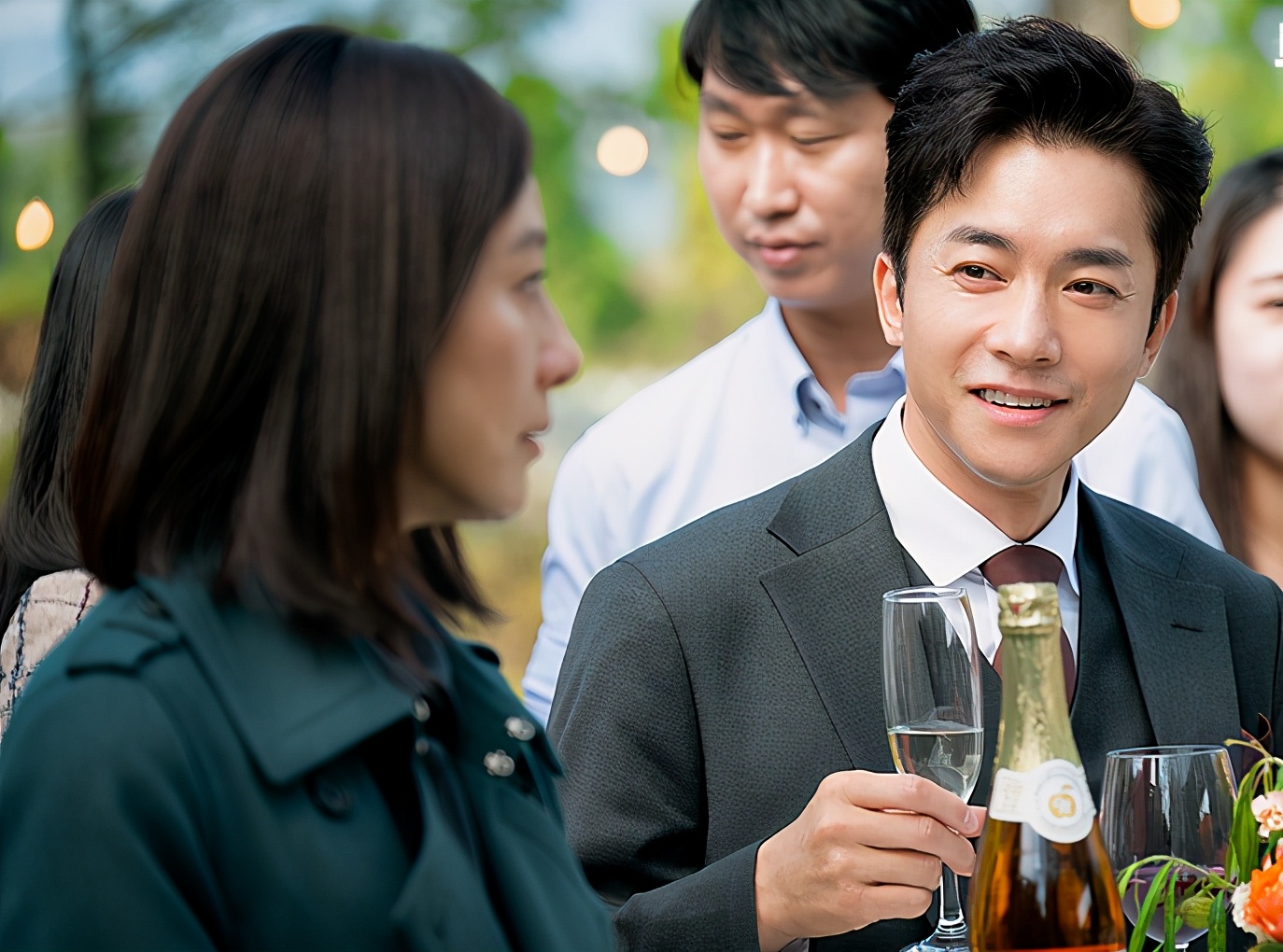 离婚单亲妈妈怎样才可以自立户口,离婚后的我应该如何选择再婚