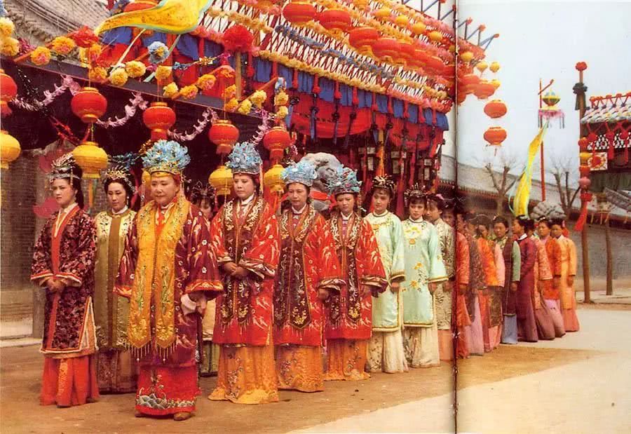 元妃省亲红楼梦中的描写,红楼梦1987版元妃省亲是哪一集