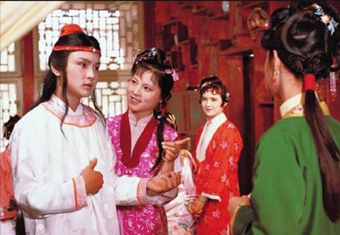 红楼梦贾宝玉人物解析1000字,红楼梦贾宝玉深度赏析解读