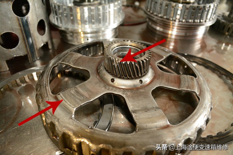 2011款别克gl8胖头鱼变速箱故障,别克gl8商务48伏轻混发动机变速箱