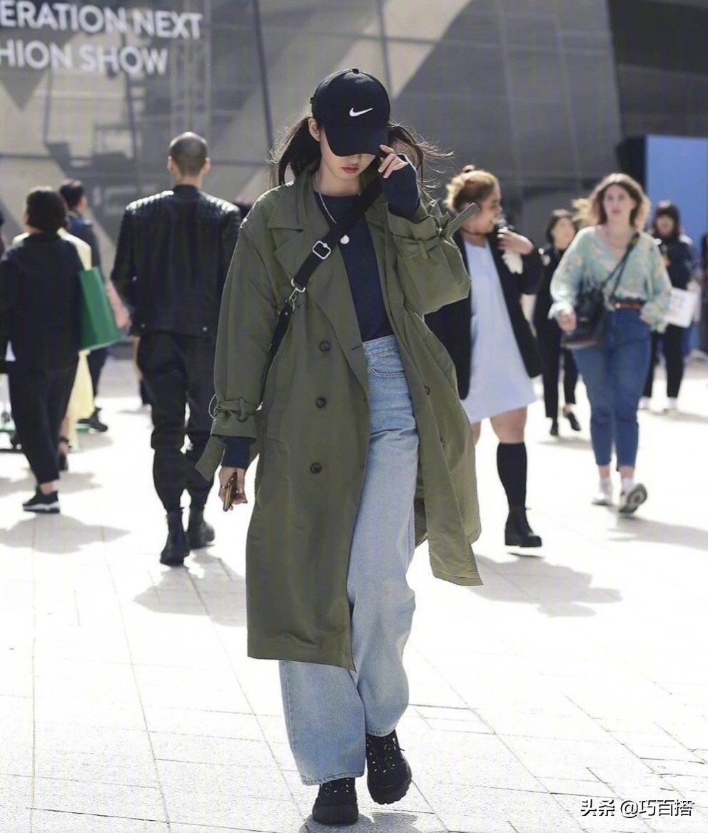 韩国街拍穿搭好看的小姐姐,韩国街拍高颜值小姐姐视频