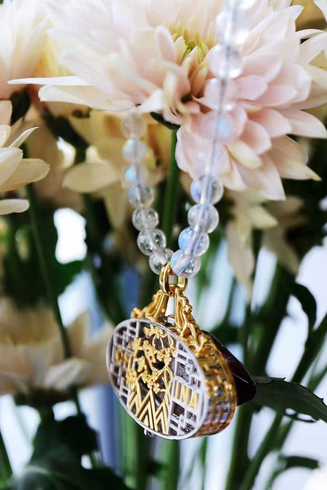 珠宝首饰盒不可或缺的一款,珠宝盒可以干嘛