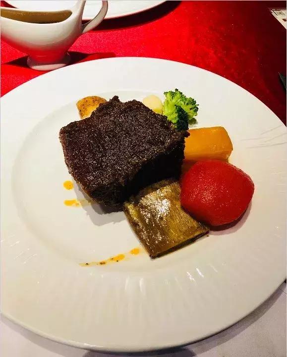 海底捞、星巴克、哈根达斯……这些隐藏福利,一张身份证就搞定!