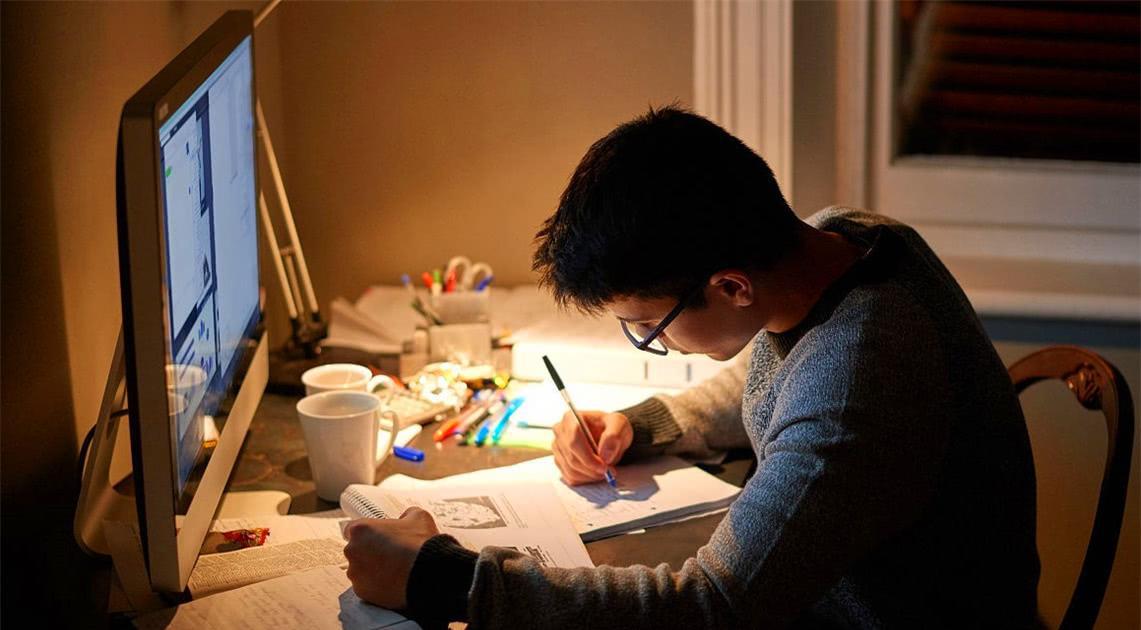 学霸养成法如何激发孩子的内驱力,学霸攻略如何逼自己学习