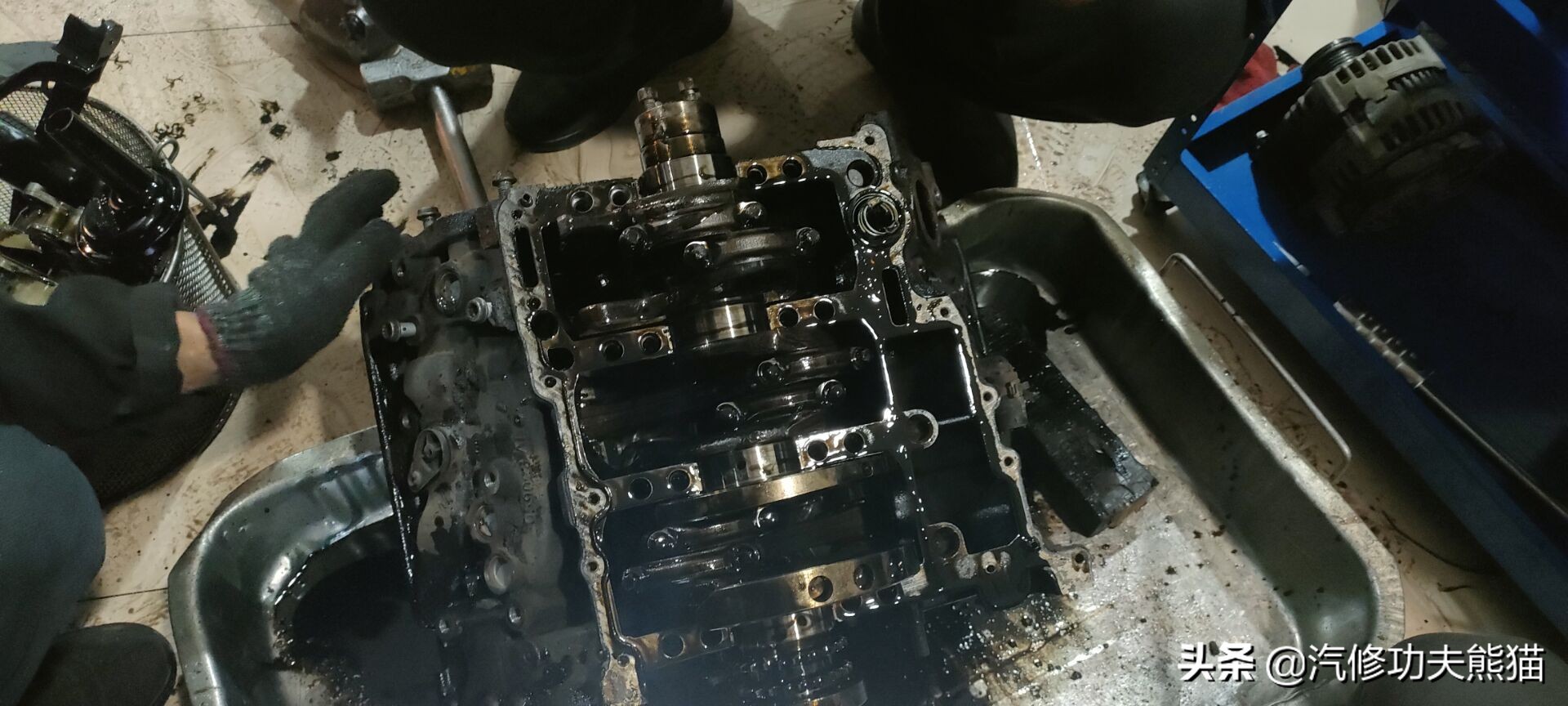 现在最新款的奥迪烧不烧机油,奥迪q7哪年有的柴油