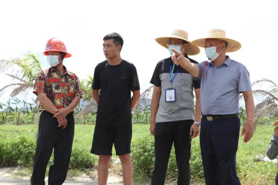 听民声解民意聚民心,人大代表春节前走访慰问困难群众