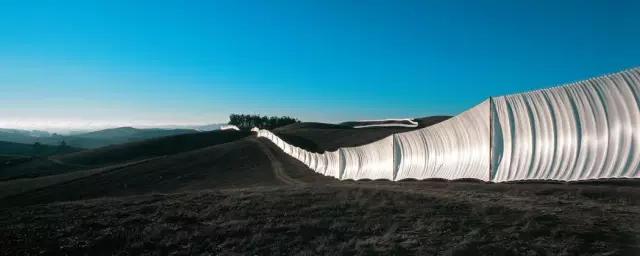 这对夫妇的设计，尺度实在是太大了！