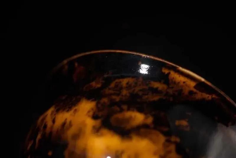 如丝的玳瑁釉,玳瑁釉火焰纹
