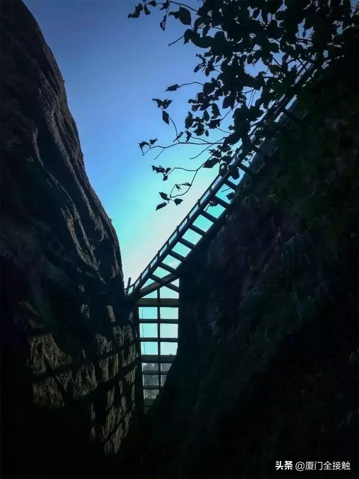厦门玻璃栈道,厦门山海步道玻璃栈道