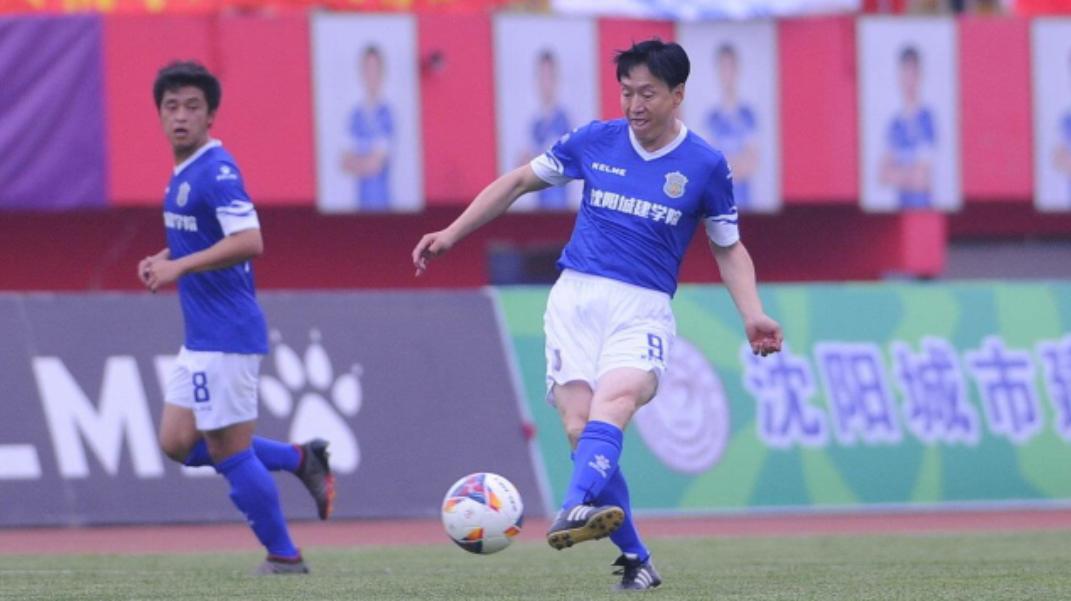 中乙赛场球员身材引热议，但他的背后是一个关于热爱的故事