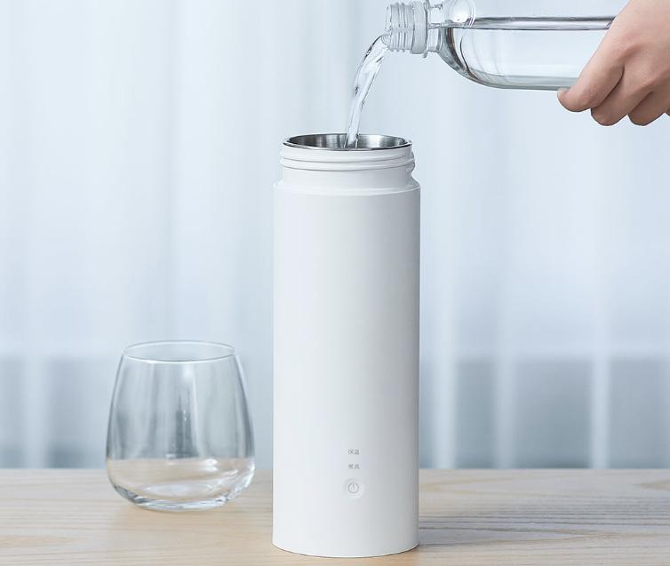 担心公共热水机不安全？小米私人热水杯，100度速热出行必备