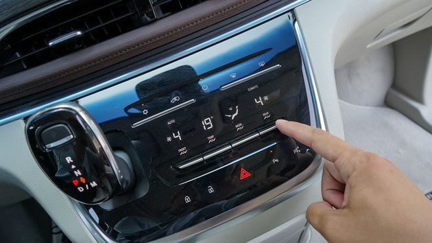 别克gl8陆上公务舱和es的区别,gl8es653t上路要多少钱