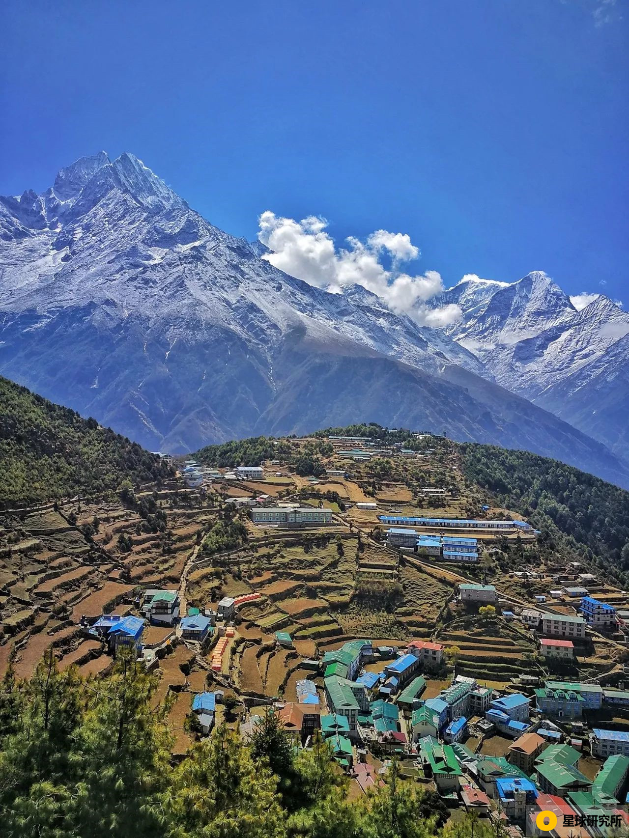 海拔不断的升高,海拔高度一直上升