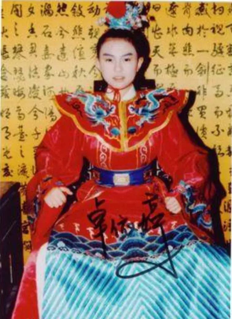 被雪藏18年后如今在抖音翻红,抖音最早女网红去世