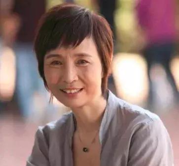 棣栧眾鍏ㄤ汉骞哥鍥介檯璁哄潧,璁哄潧鍢夊鍚嶅崟