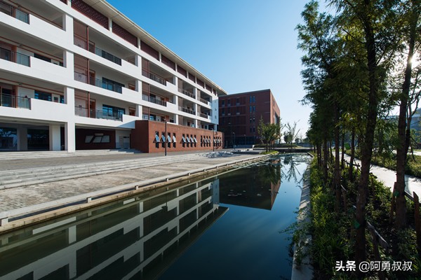 江苏省昆山中学官网,昆山文峰高级中学怎么样