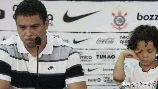 足球场上的那些激动人心的时刻,足球场上令人为之动容的时刻