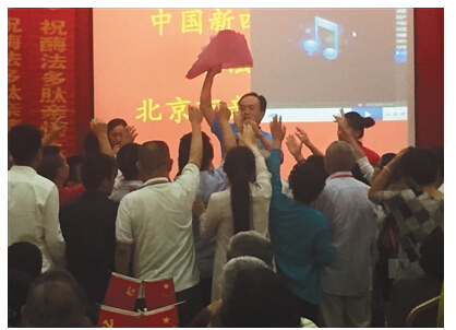 男子借《我不是药神》热度，三日“赚”取数百万！