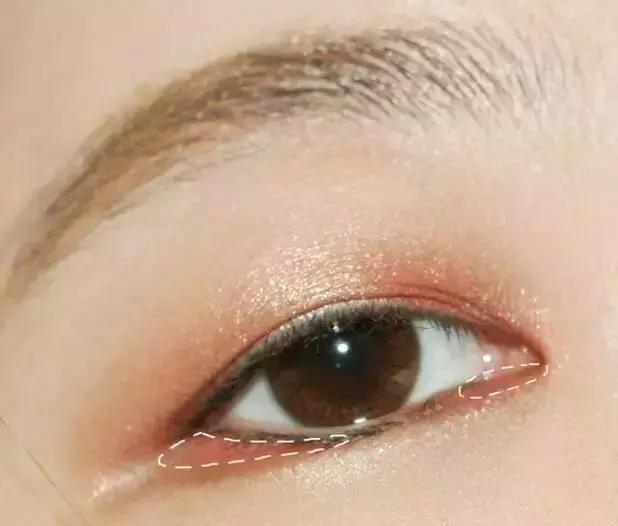 王一博黄子韬华晨宇,王一博和华晨宇眼妆