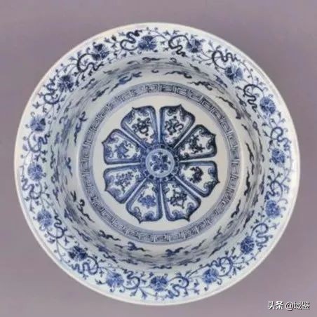 北京故宫博物院明永乐青花瓷器,台北故宫藏国宝级明永乐瓷器