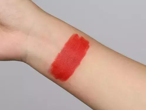 看着廉价的口红颜色,什么口红颜色不明显还好看