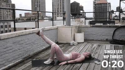 一组弹力带练臀动作，全面刺激臀肌，帮你用翘臀替换掉扁平臀