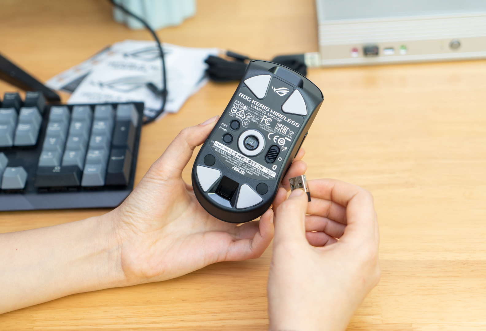 rog月刃无线鼠标,rog鼠标月刃36k开箱