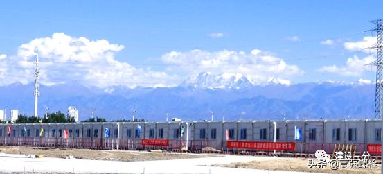 让党旗在企业高高飘扬,让中国革命旗帜高高飘扬