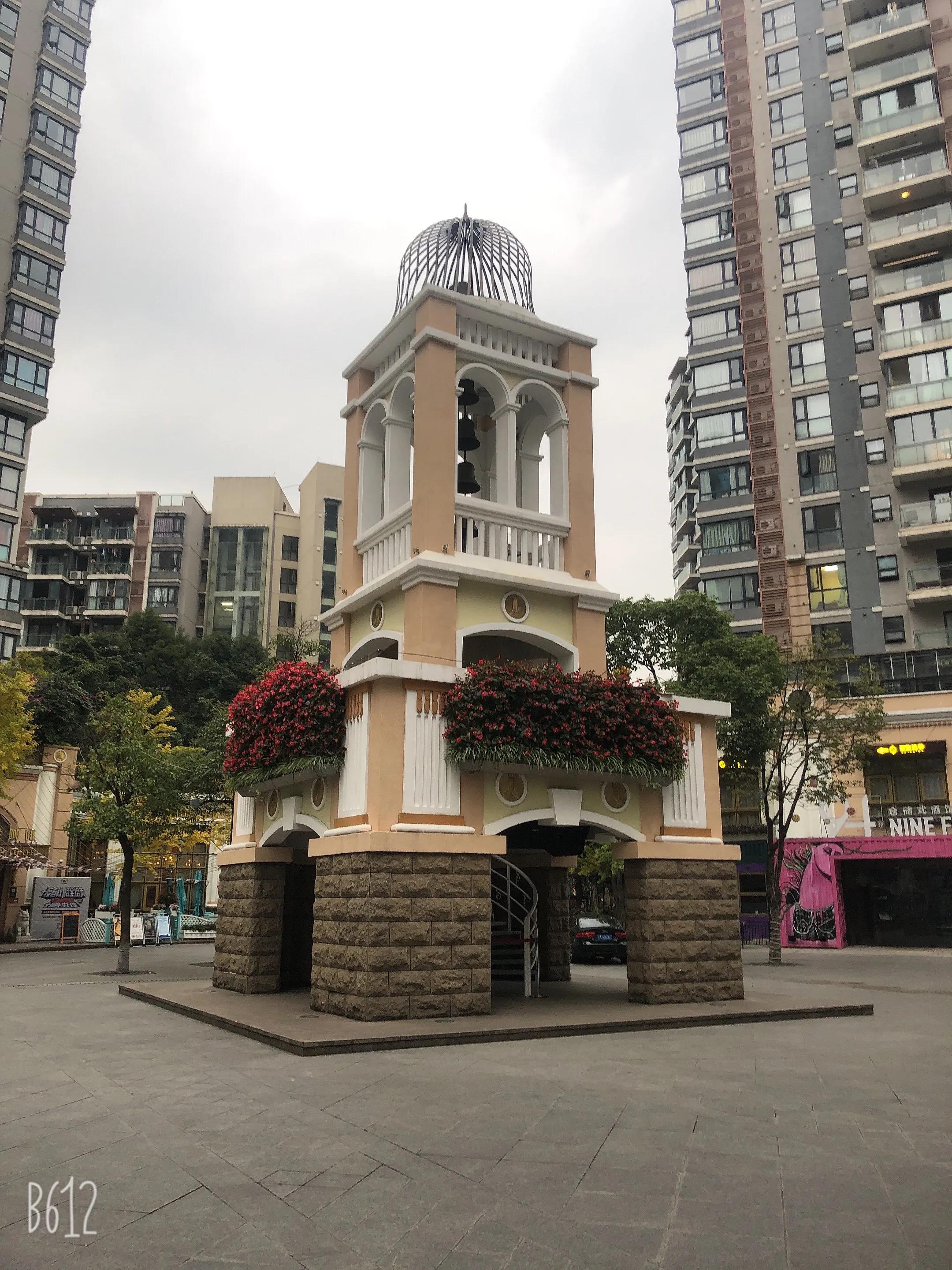 成都鹭岛国际社区步行街,成都鹭岛步行街攻略