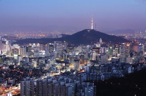 韩剧对娱乐圈下手了：苦练十年的练习生，被公司代表当成牺牲品