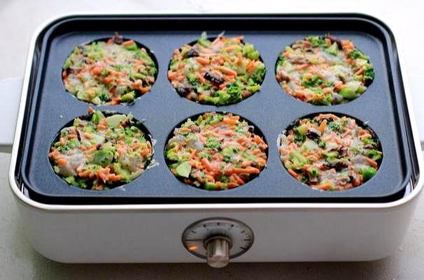 如何做无水无油的早餐饼,自己做低脂低卡的蔬菜饼