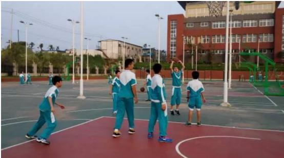 吉安八中是职业高中吗,吉安八中是正规学校吗