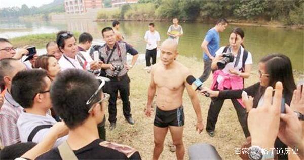 世上唯一还在练轻功的“武僧”释理亮，目前已经练到最后一重