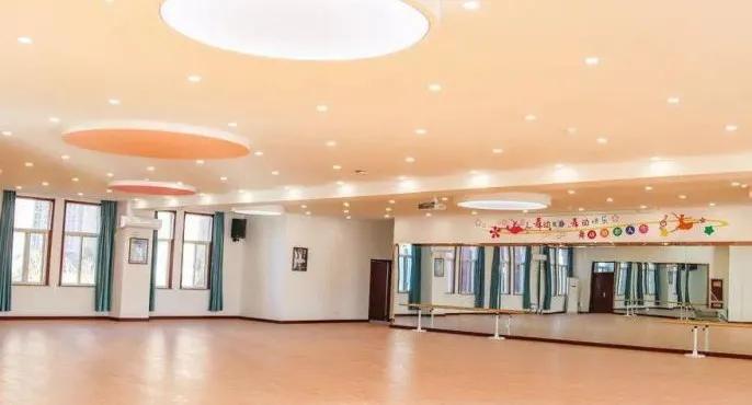 绥化市实验中学在哪里,绥化市实验中学