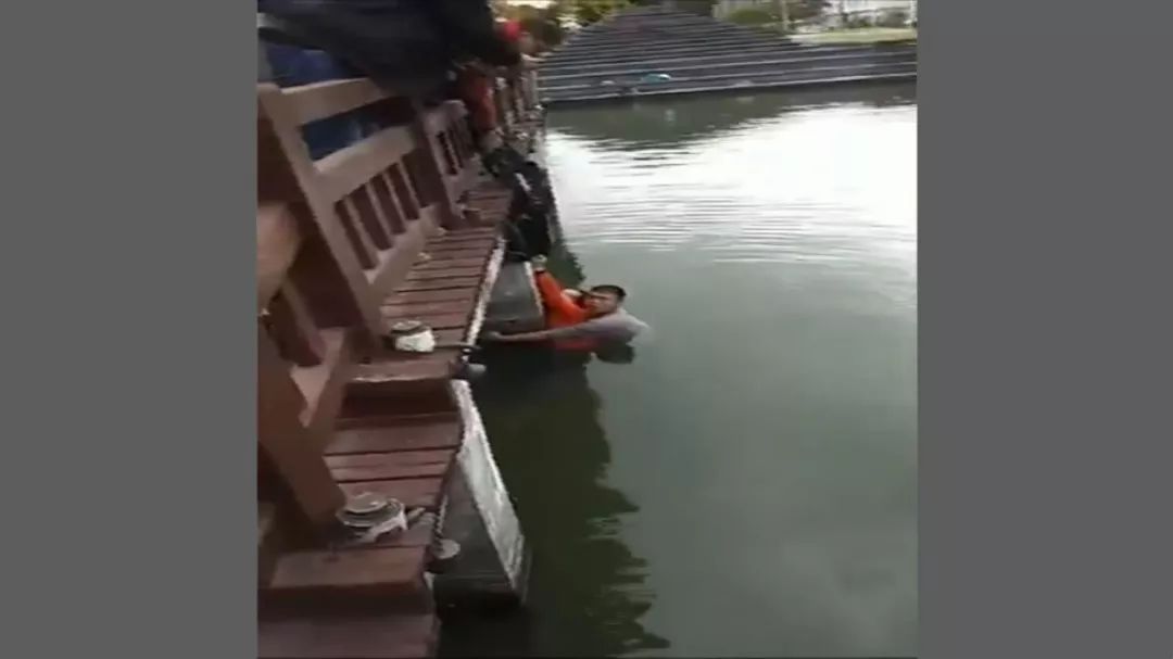 提个醒！昆山一女子买新鞋后拍照晒朋友圈，却险些丢了性命！