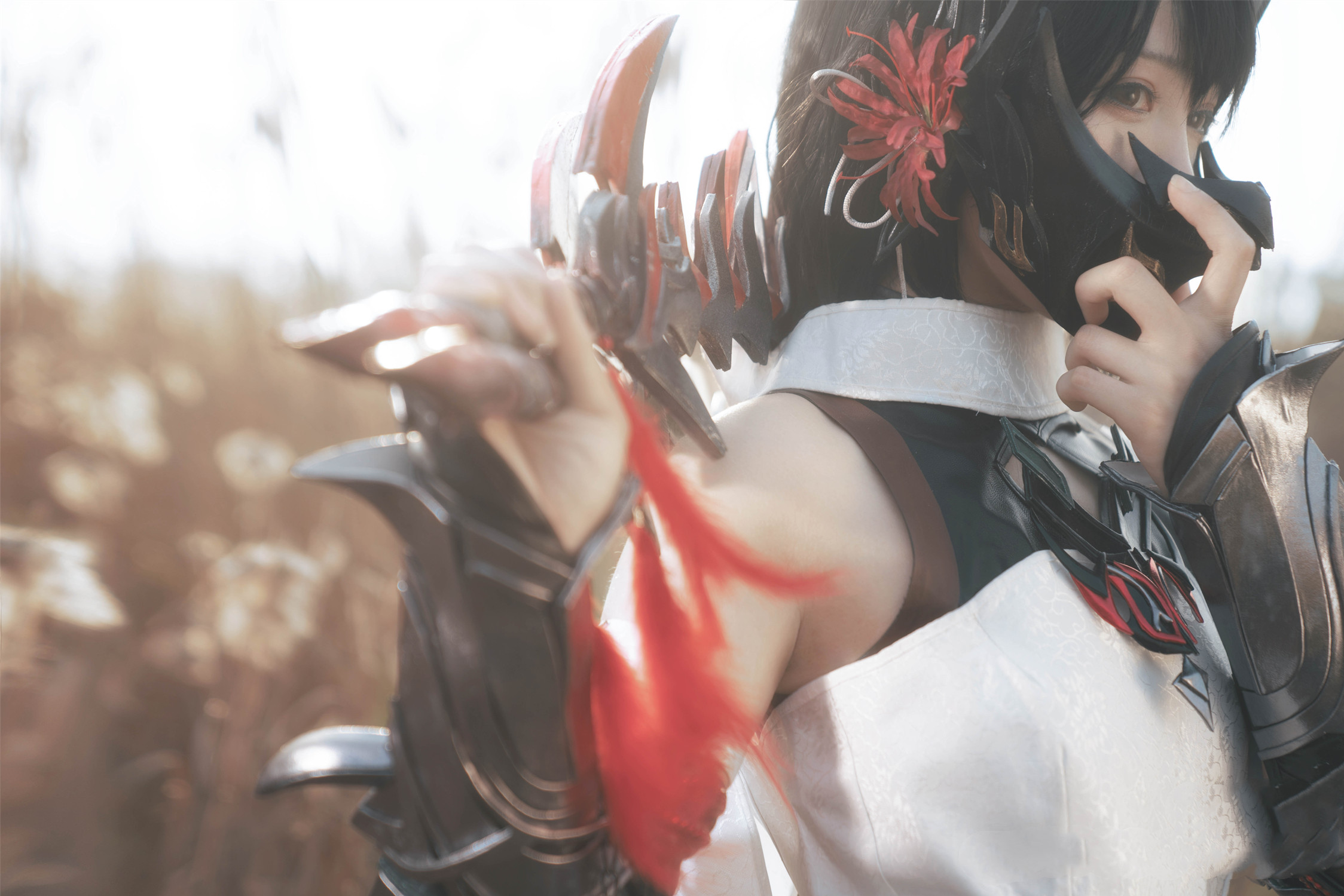 剑网3cosplay明教异域风,剑网3红衣教探雪cosplay